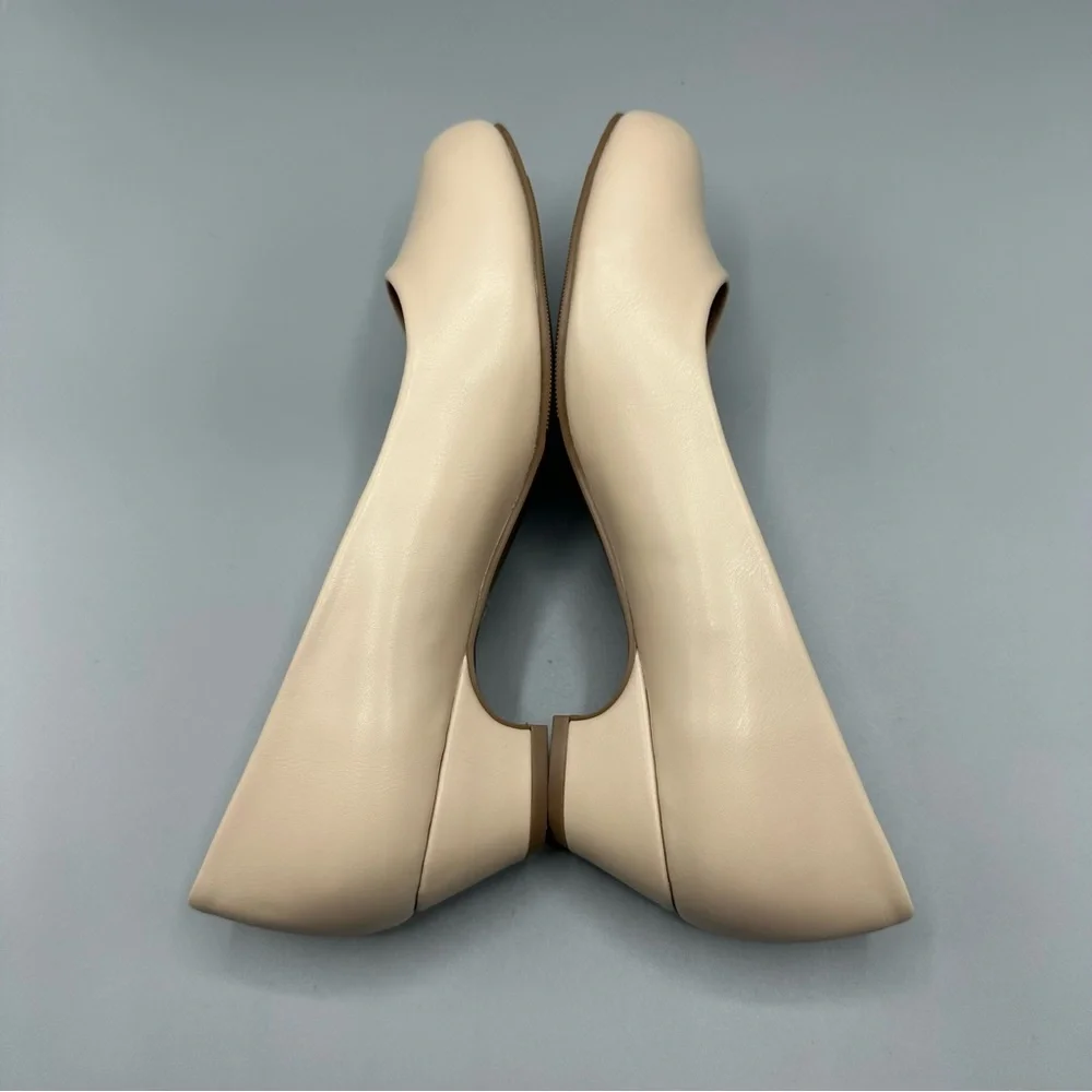 Journee Collection Round Toe Pump Women's Size 9 Nude Beige